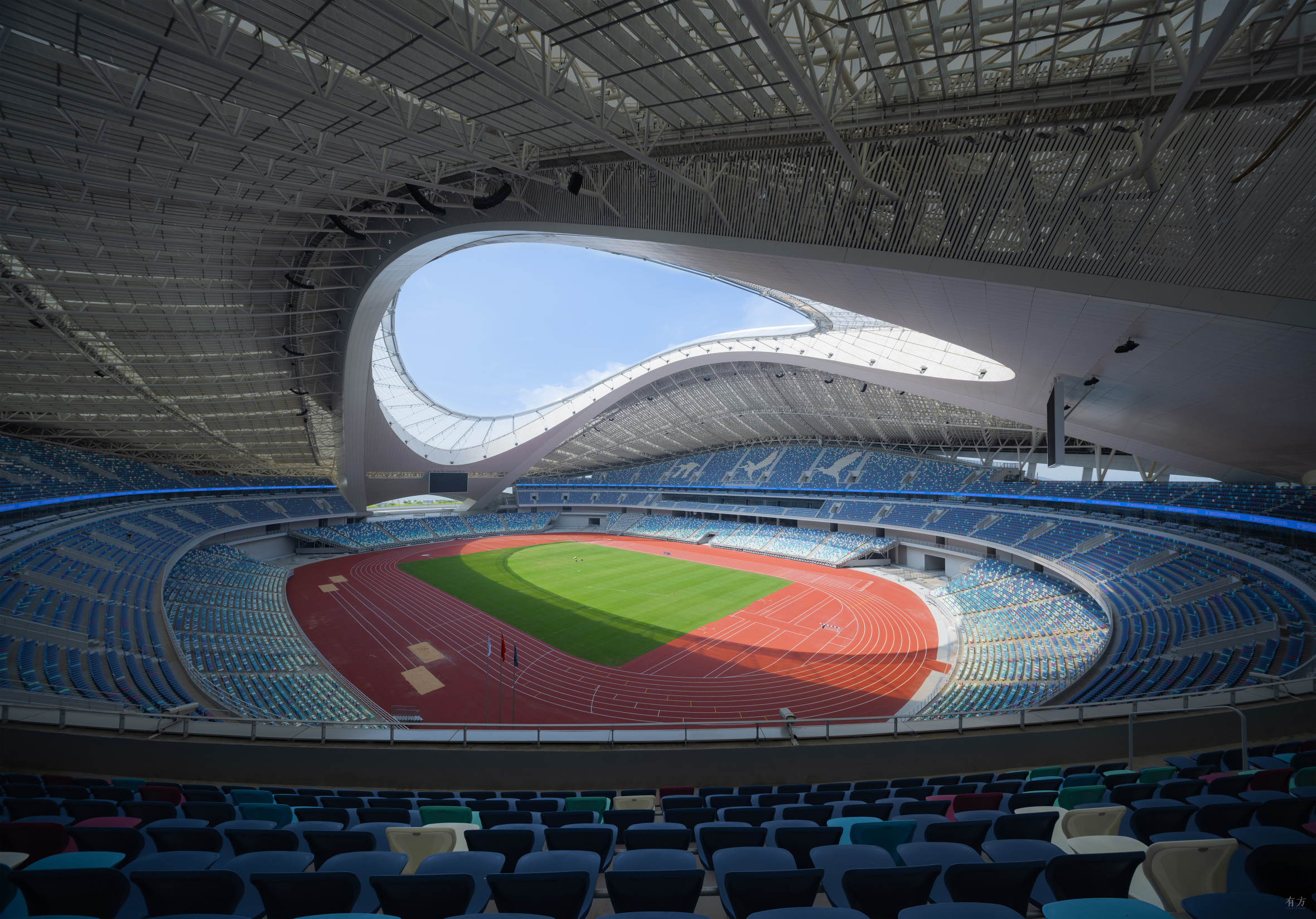 上届意甲冠亚军输球！朱婷10分无缘决赛，边攻低迷科内新赛季首败